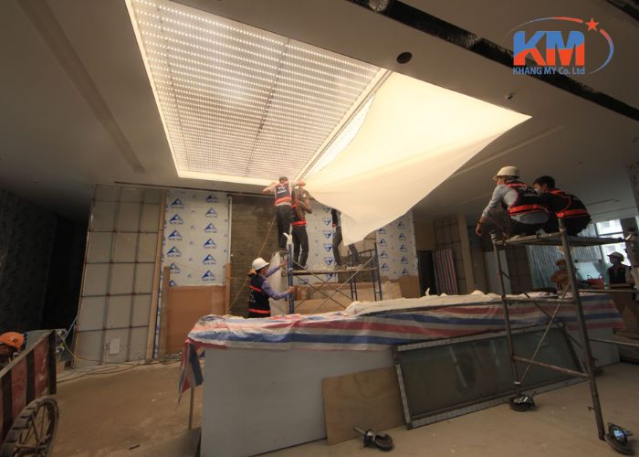 trần xuyên sáng phòng khách tại TPHCM (1) trần xuyên sáng phòng khách tại TPHCM (1)