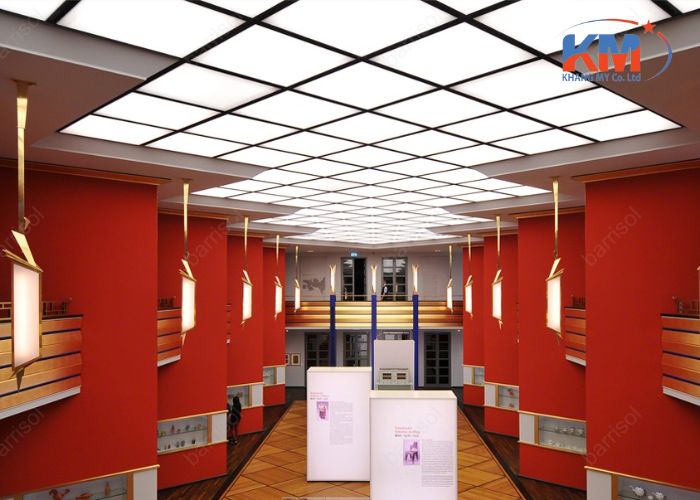 Cách để tạo không gian mở với trần xuyên sáng (5) Cách để tạo không gian mở với trần xuyên sáng (5)