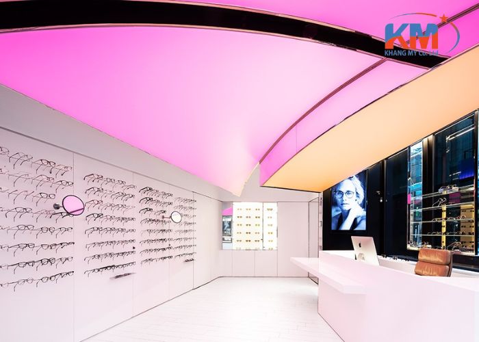 Ứng dụng của trần xuyên sáng 3d (6) Ứng dụng trần xuyên sáng 3D trong showroom và cửa hàng